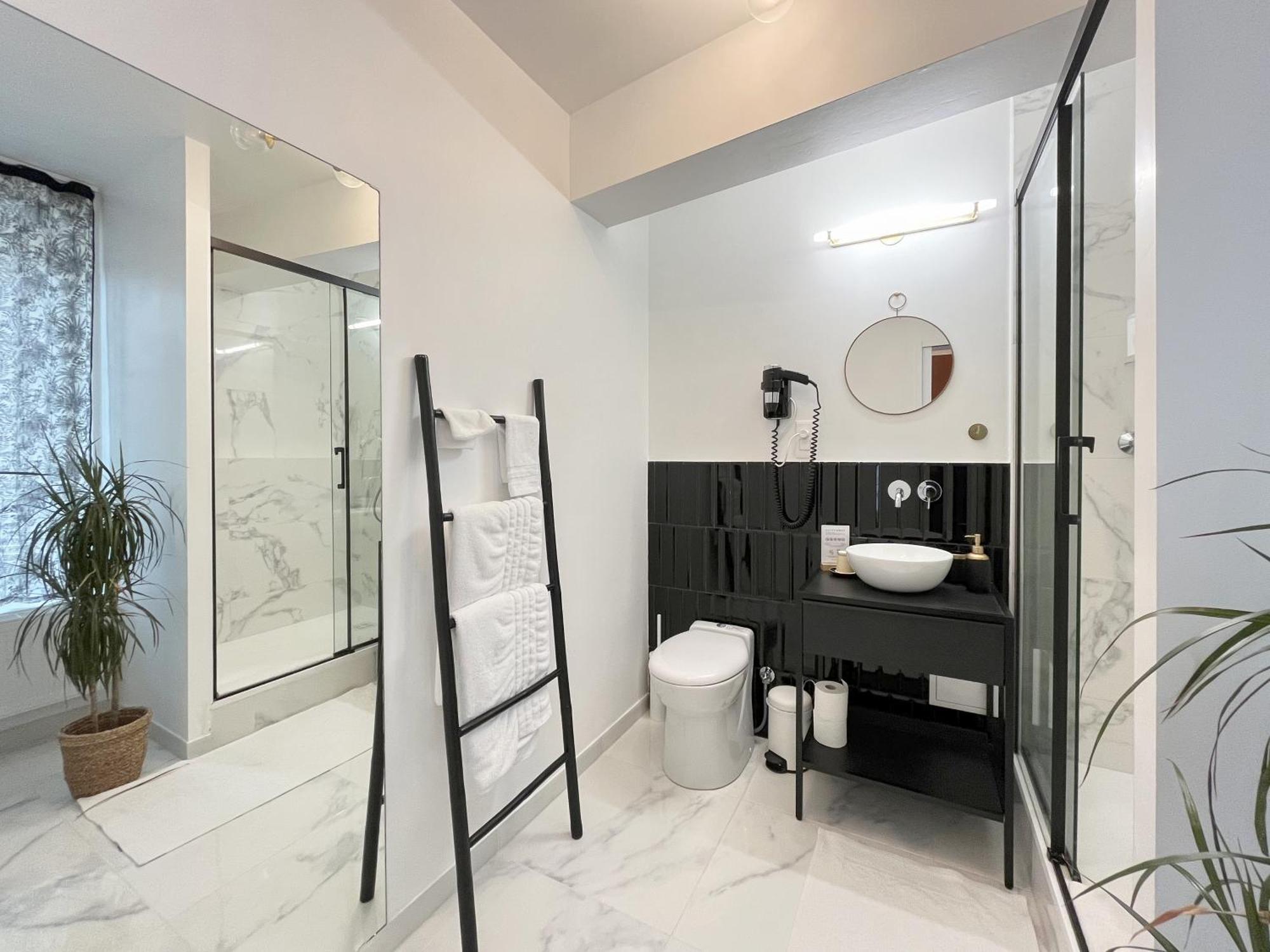 Hotel Du Commerce Κλυνύ Εξωτερικό φωτογραφία