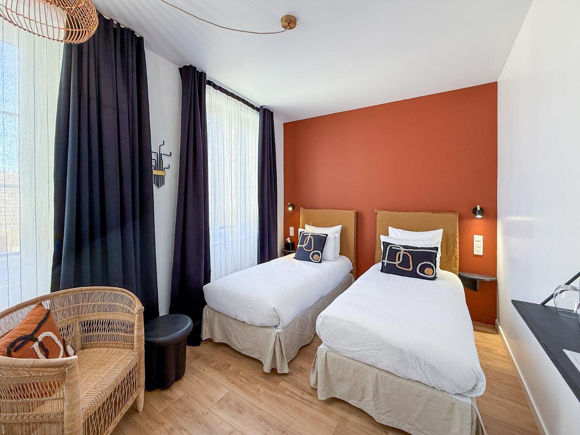 Hotel Du Commerce Κλυνύ Εξωτερικό φωτογραφία